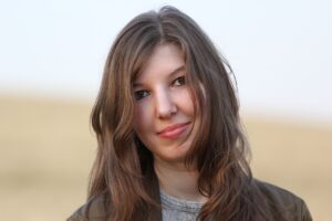Zapchana cera – objawy, przyczyny i skuteczne leczenie